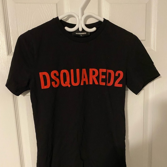 Black DSQUARED2 red lettering t shirt - Picture 1 of 2
